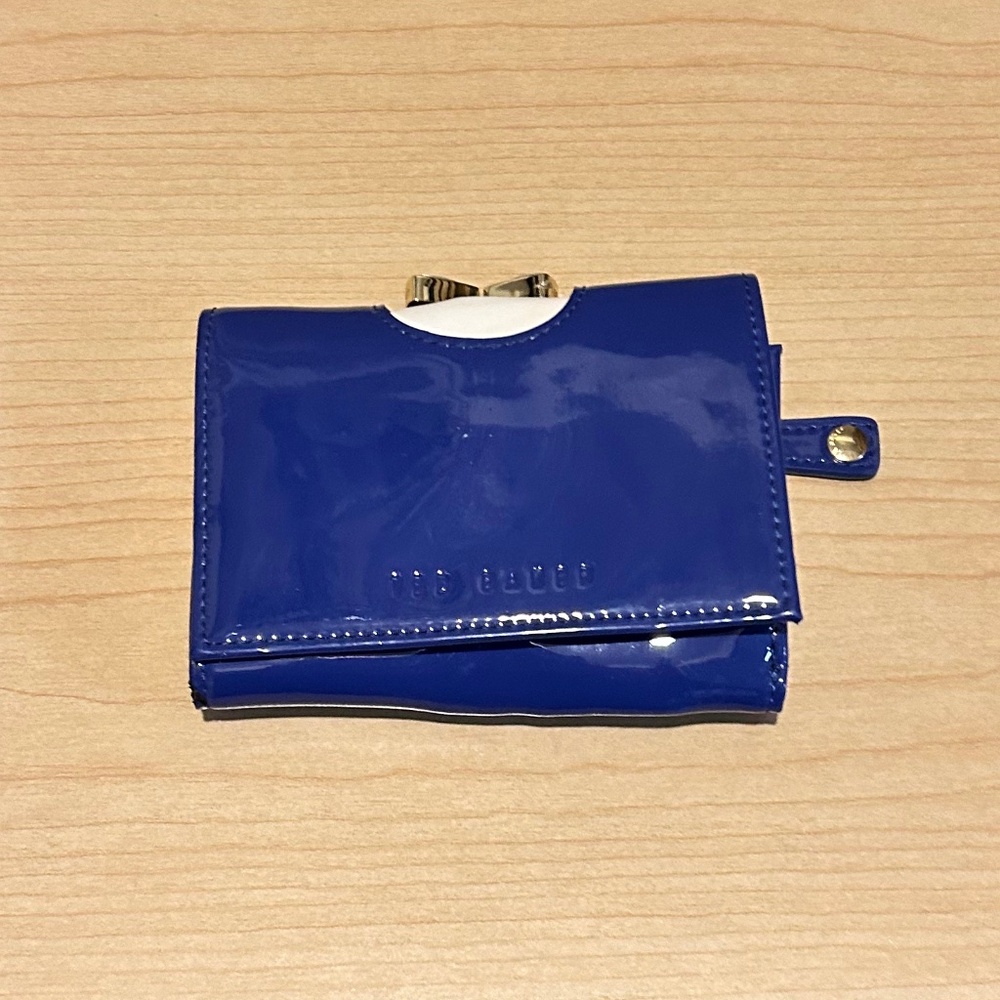 NWT Ted Baker Blue Patent Leather Wallet Gold Bow Clasp With Glass Crystal